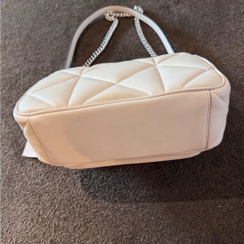 Klare Crossbody 25 With Puffy Diamond Quilting CJ611 - Image 12