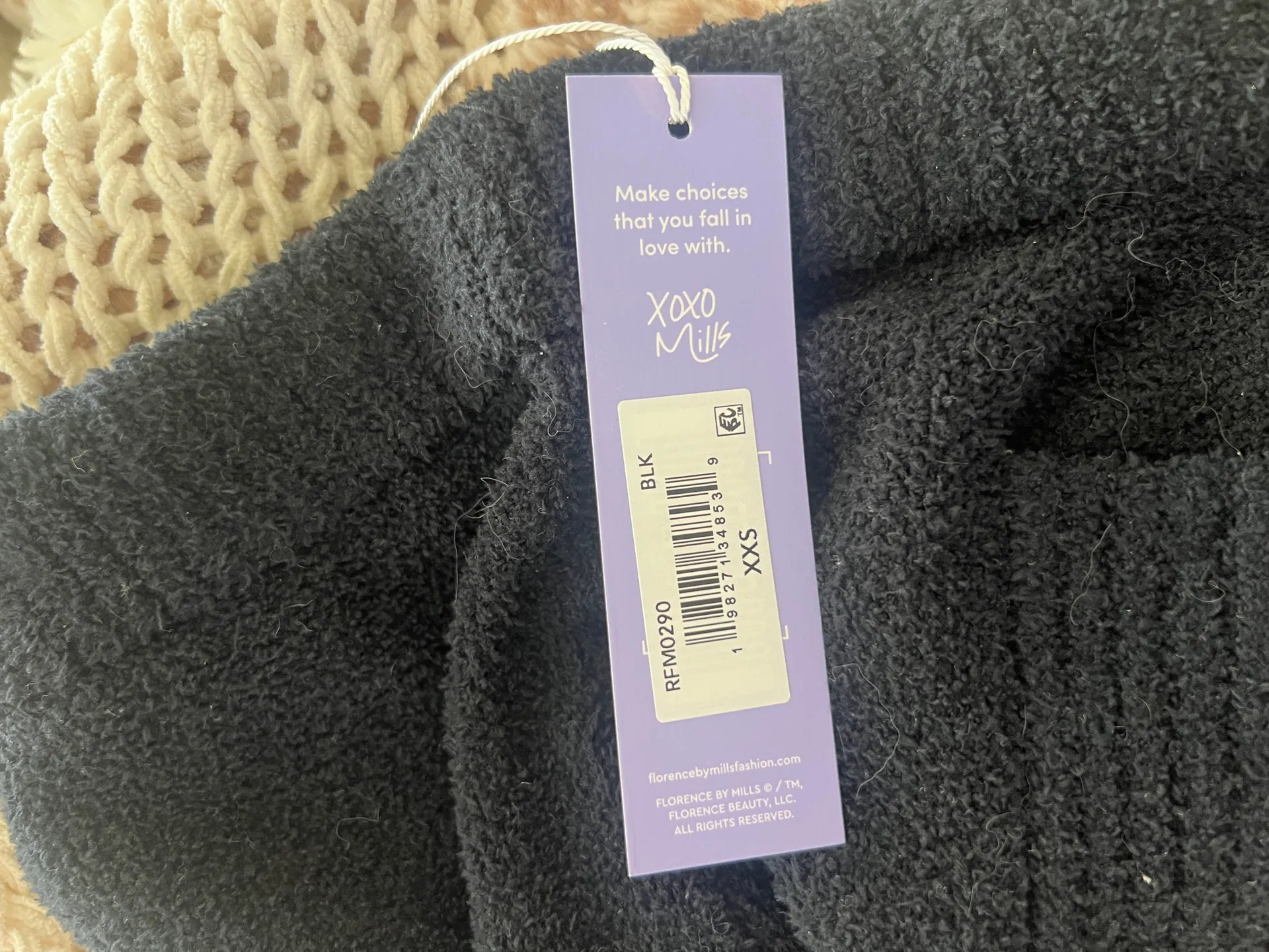 black plush shorts Size XXS - Image 5