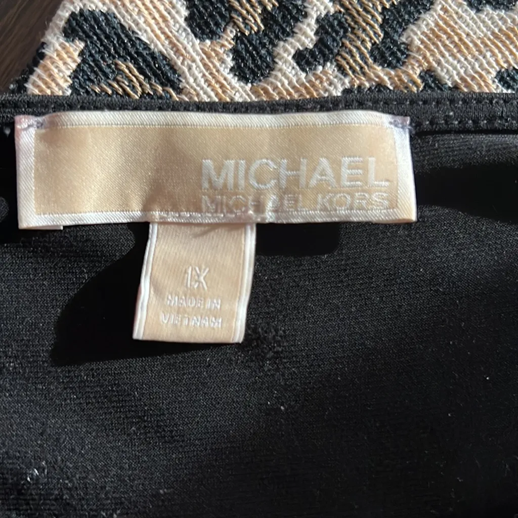 Michael Kors 🖤 size 1X - Image 6