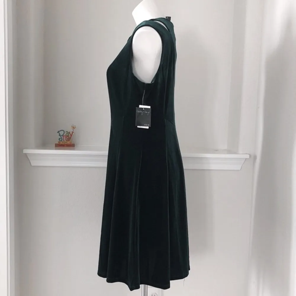 Gabby Skye Cut-Out Velvet Dress Green Size 14 NWT - Image 8
