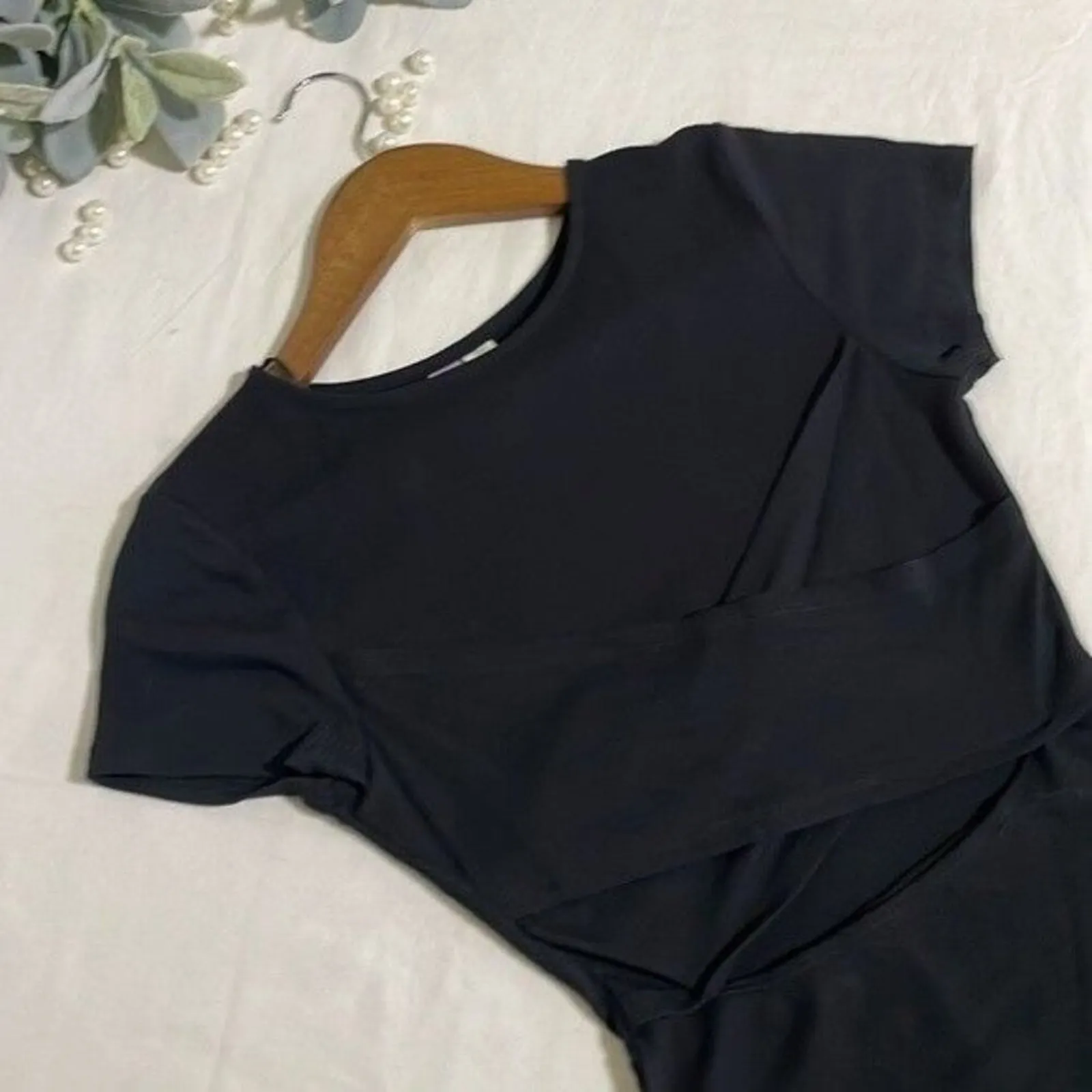 Alya Francesca XS Knee Length Knotted Draped Cut-Out Black Short Sleeve Dress - Image 4