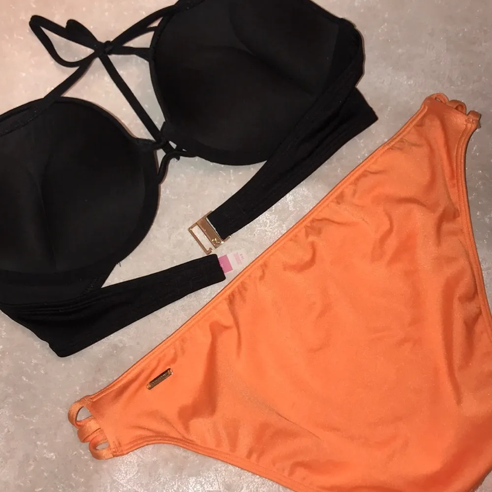 34B Victoria Secret bombshell Swim Bikini Top - Image 10