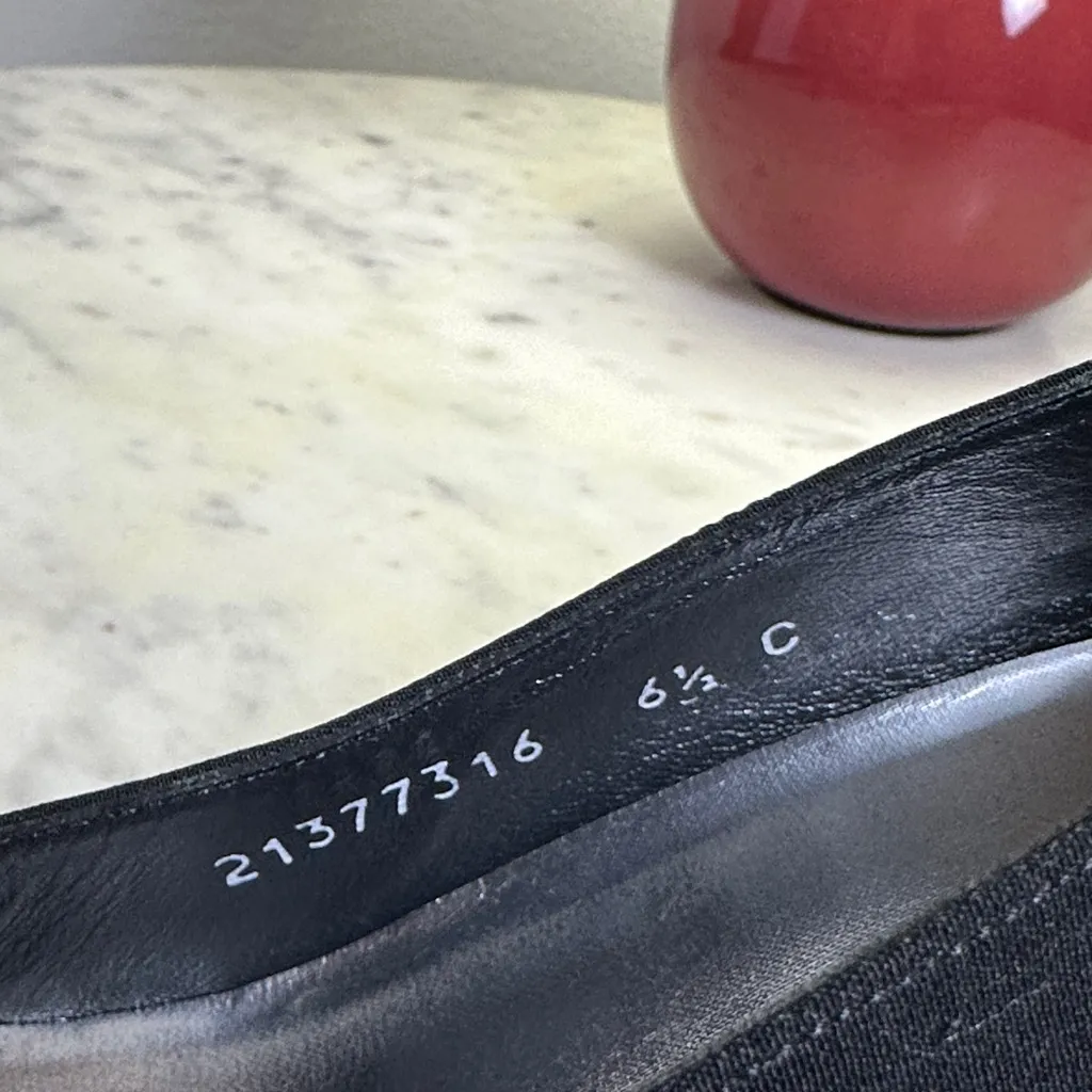 Stuart Weitzman Black Heels with Silver Insole - Image 6