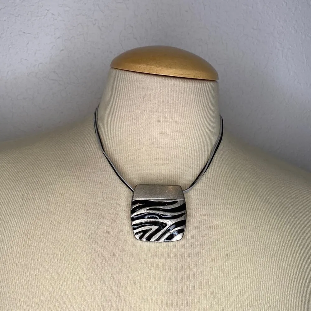 Chico’s Silver-Tone Zebra Print Metal Pendant Necklace on Multi-Strand Cord EUC - Image 2
