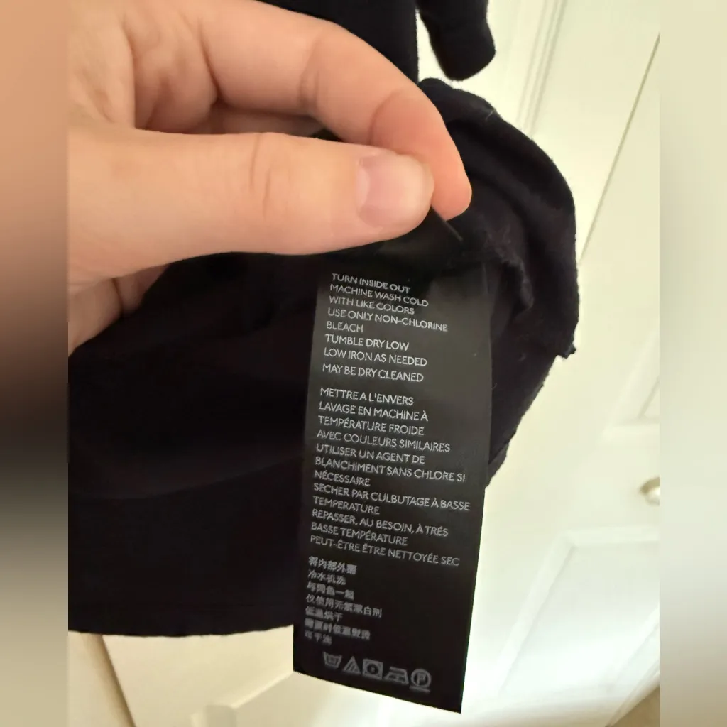 Anthropologie Bisou Living Beyond Breast Cancer Graphic Tee Black Pink Size XS - Image 7