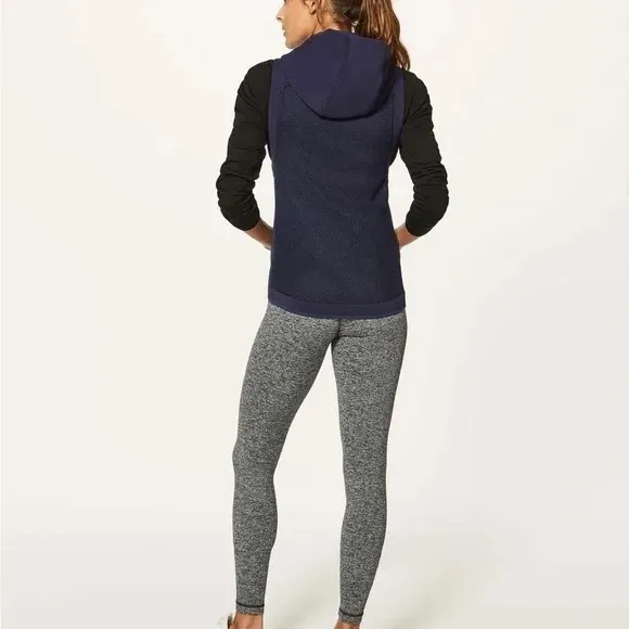 Lululemon The Spaces In Between Vest Midnight Navy Size 6 - Image 3