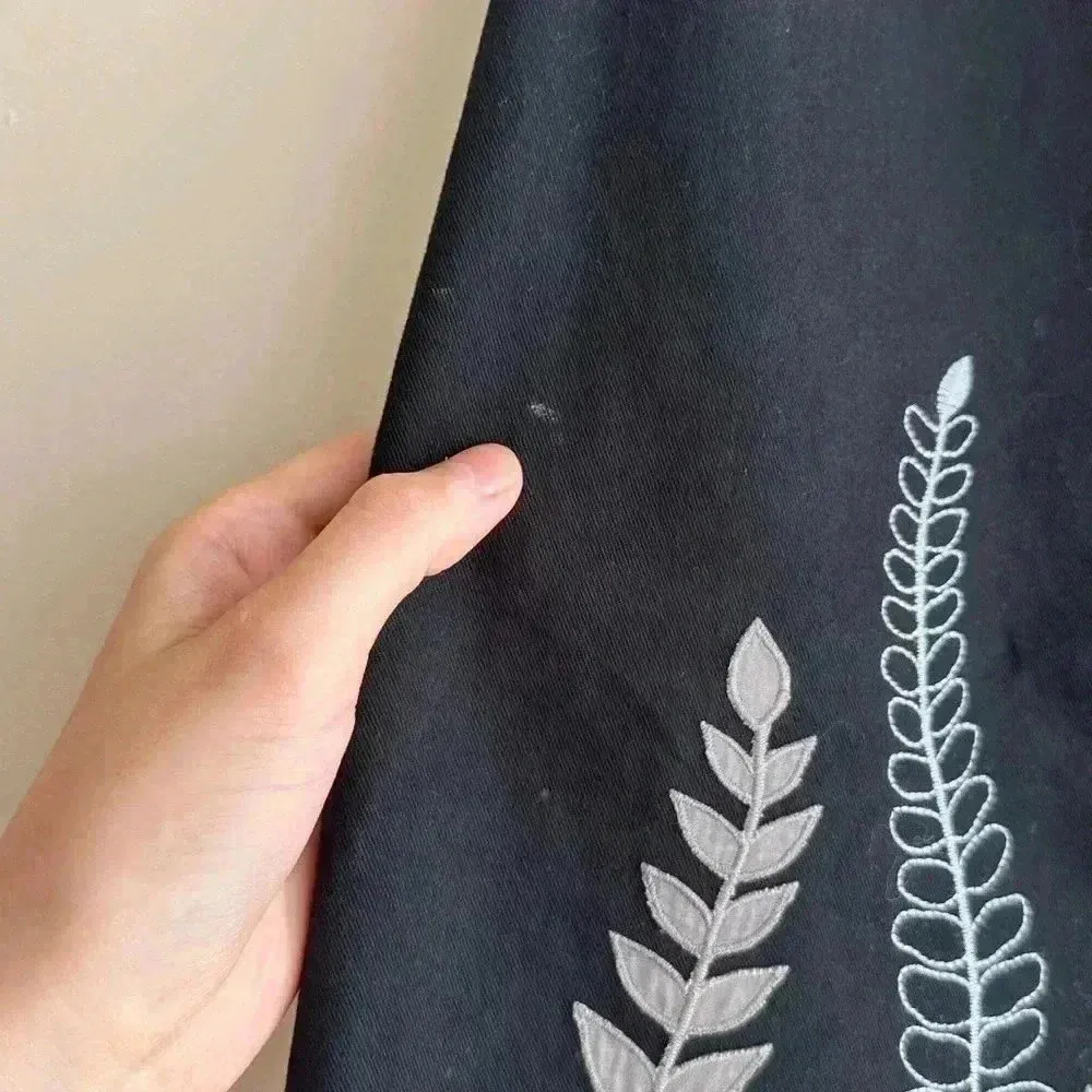 Boden Fern Embroidered A - Image 15