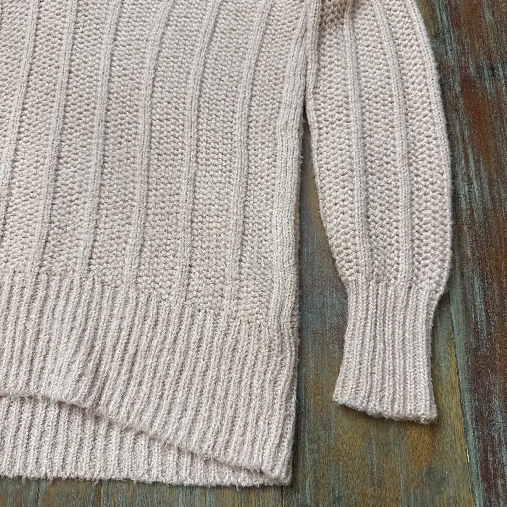Anthropologie Pilcro Baby Pink V-Neck Sweater XS Cozy Winter - Image 4