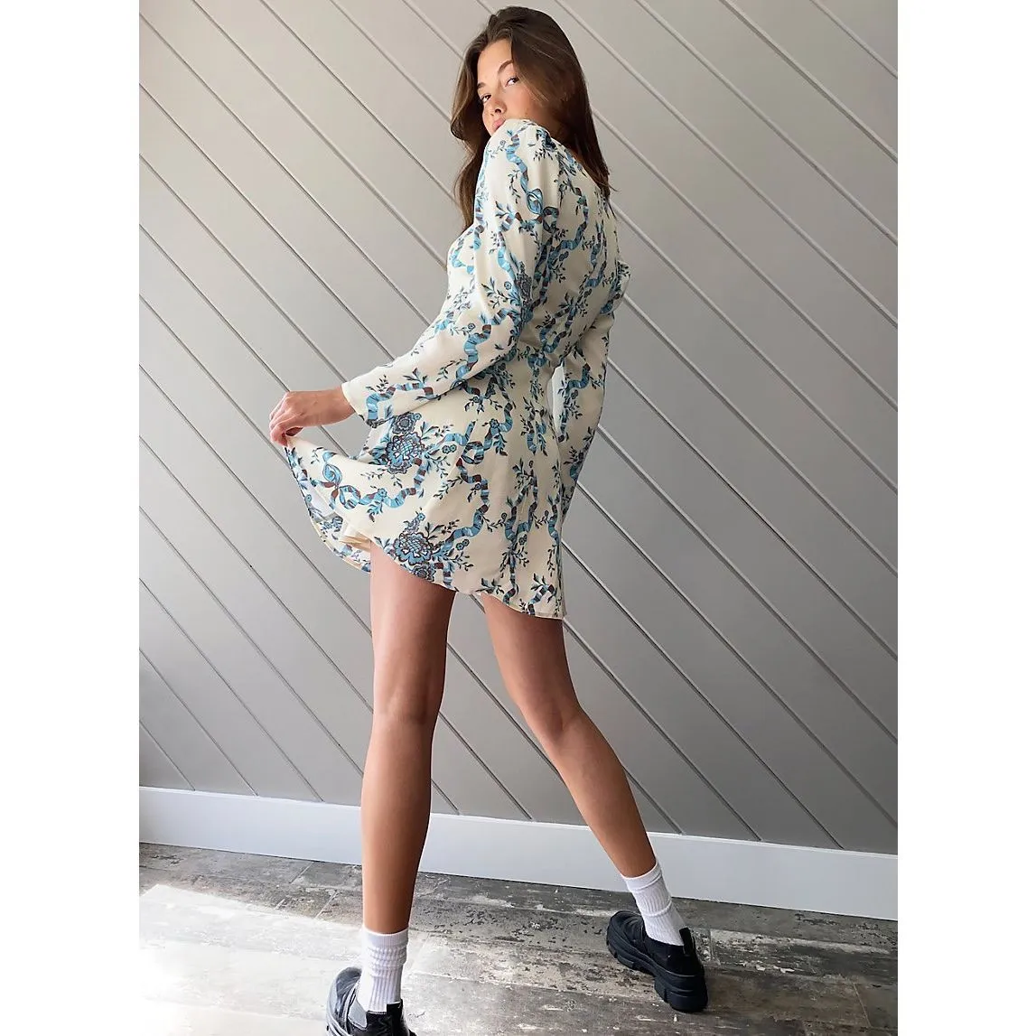 ✨Aritzia Sunday Best COCO Sz 0 DRESS✨ - Image 4