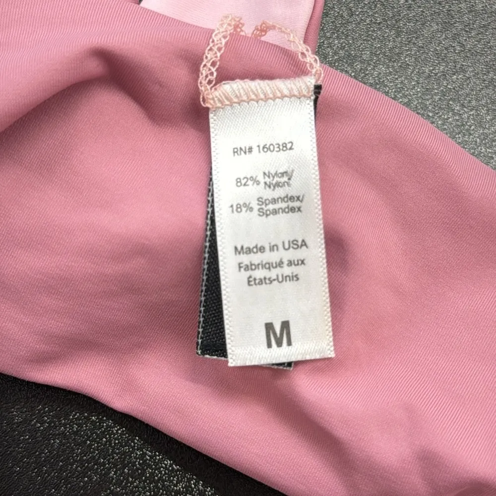 KYA Swim NWT Pink Blossom and Rosewater Newport Uniquely Reversible Bikini Top Size M - Image 8