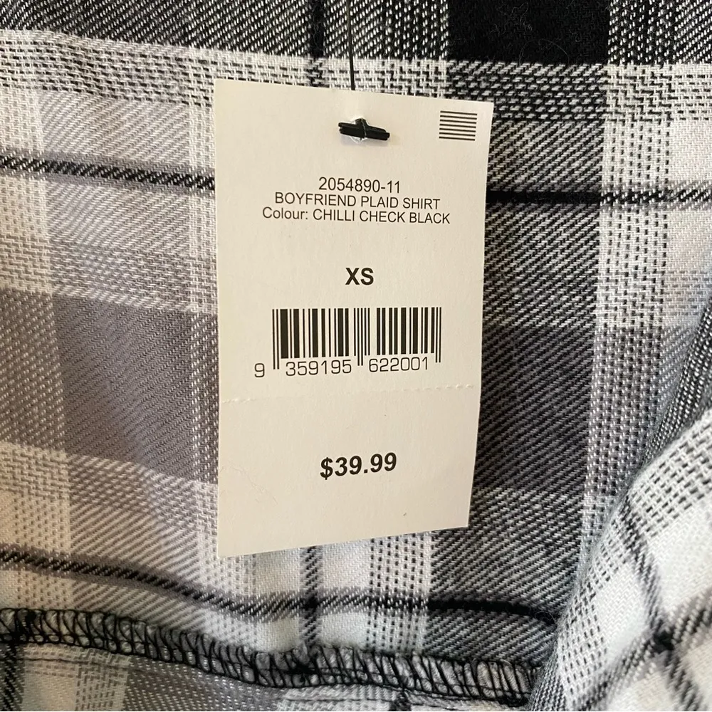 Women’s Oversized Cotton On Black & White Plaid Boyfriend Flannel Shirt SzXS NWT - Image 7