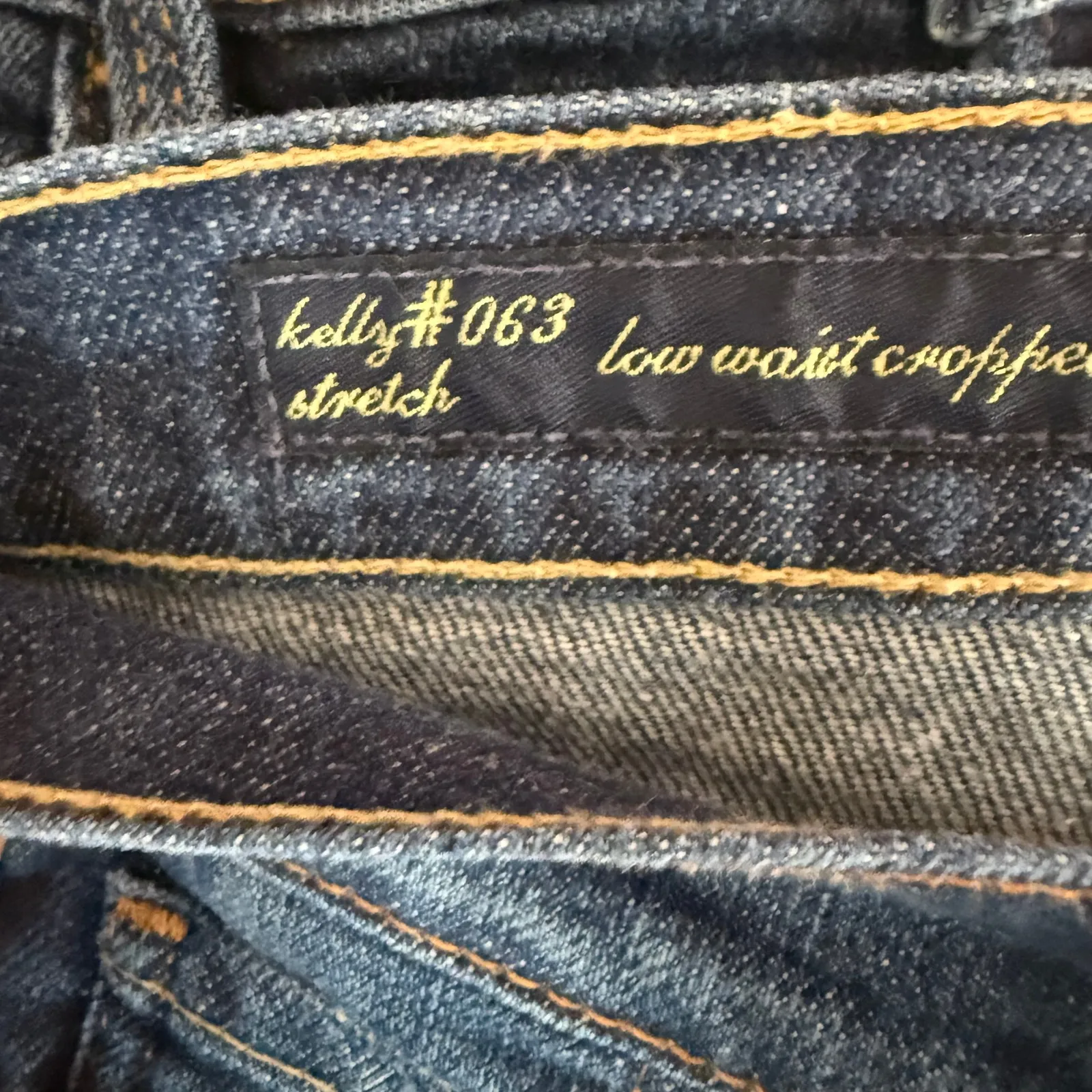 Citizens of Humanity Kelly #063 Crop Low-Waist Jeans 27 EUC - Image 3