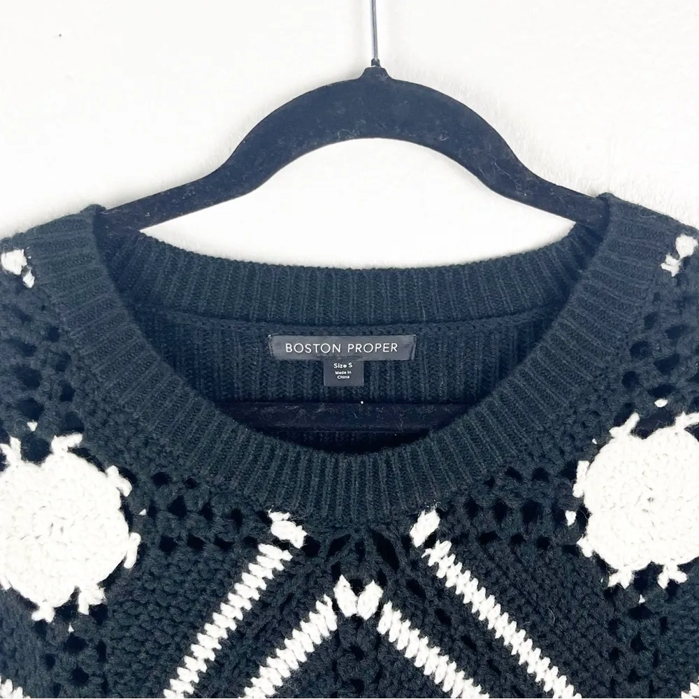 BOSTON PROPER Black White Crochet Knit Ribbed Long Sleeves Sweater, Size Small - Image 5