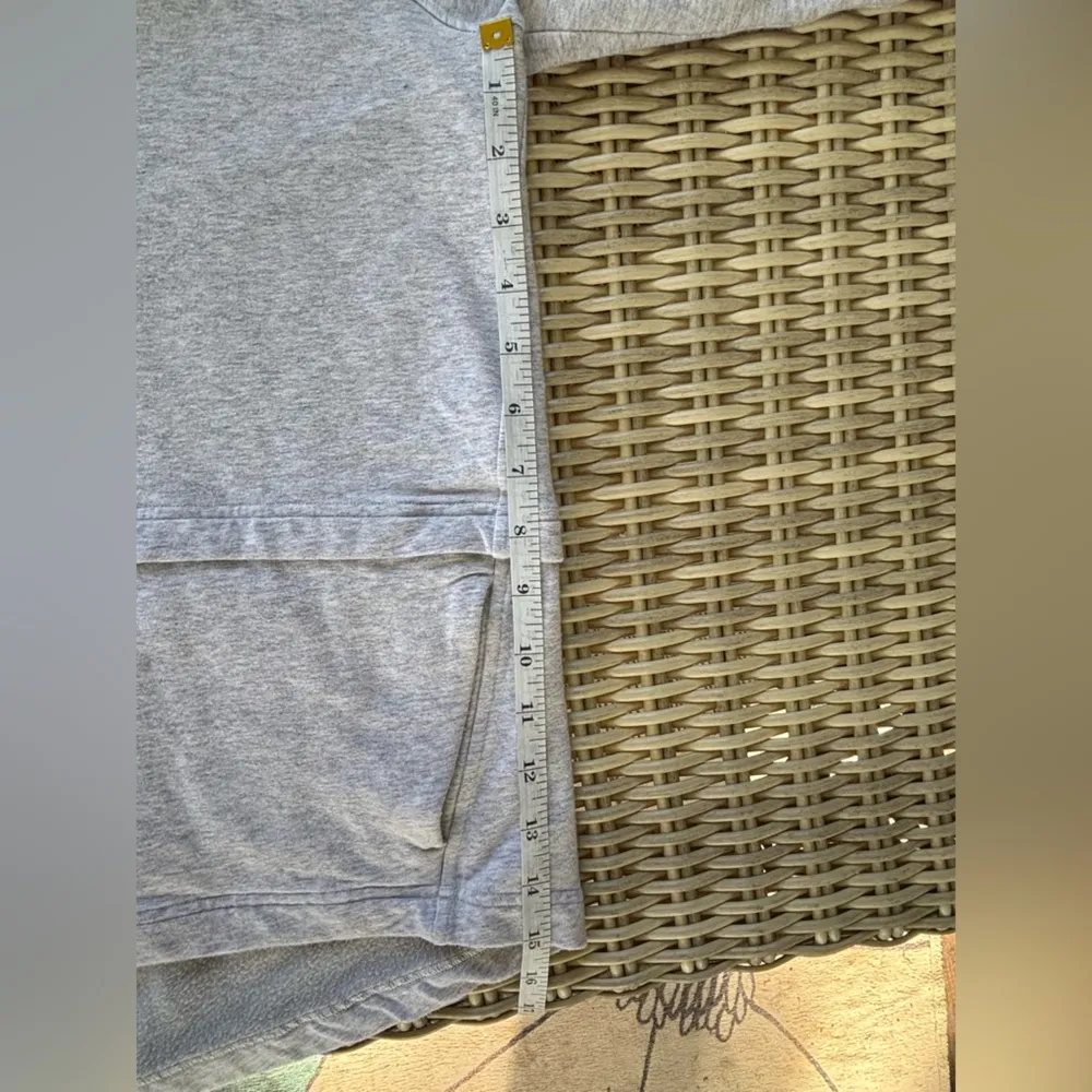 Lululemon‎ Find your Unwind Gray Pullover size 2 Athleisure streetwear yoga - Image 11