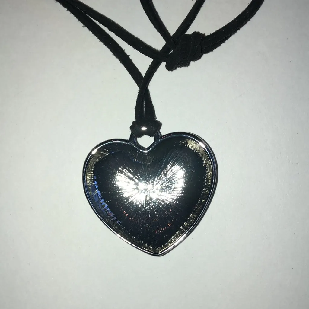 Silver Tone Boho Retro Heart Pendant Necklace - Image 5