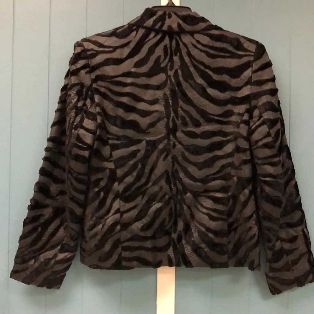 Vtg GIANCARLO FERRARI‎ Black Faux Fur Animal Print Crop Full Zip Jacket Size 4 - Image 6