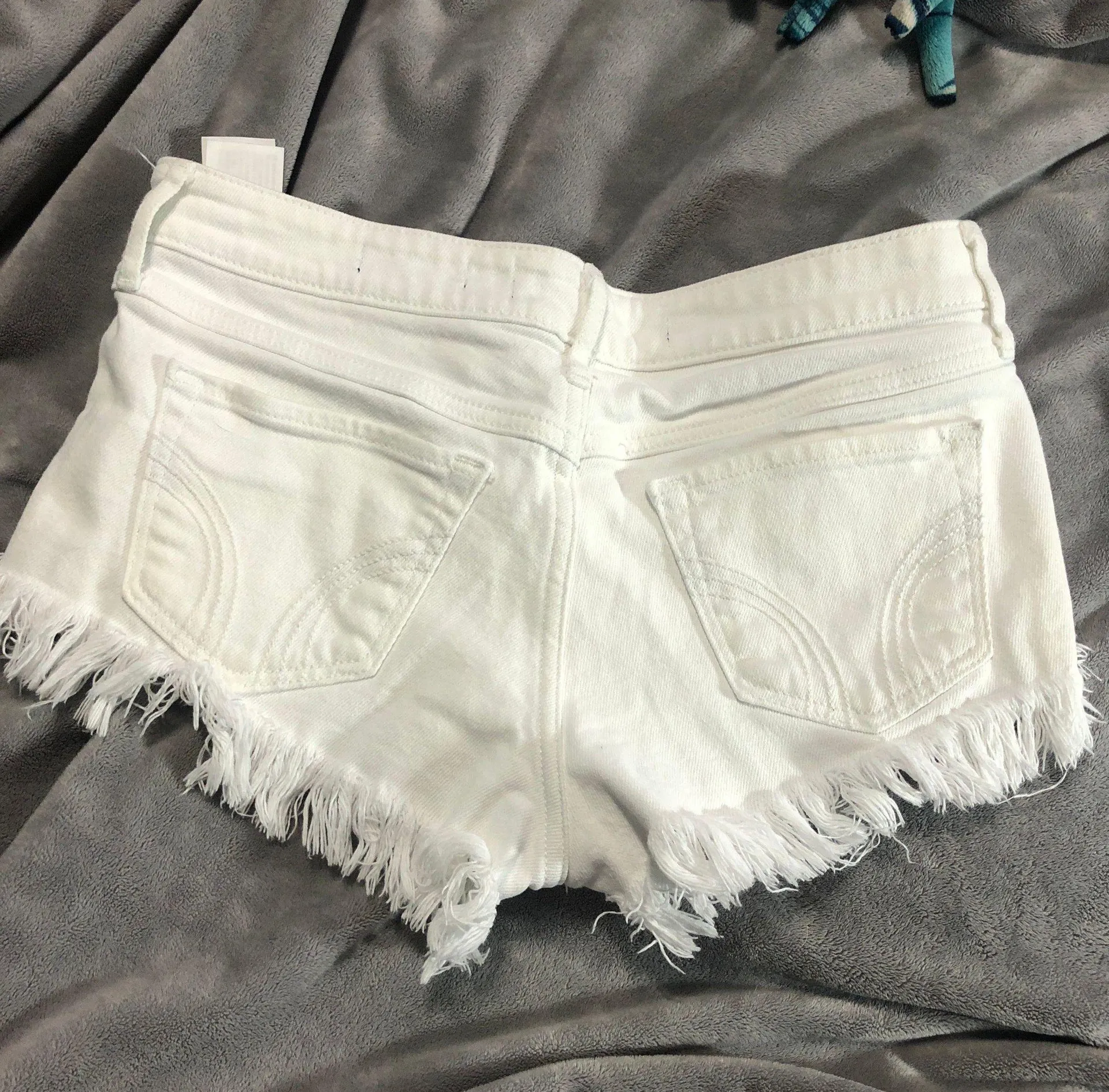 Hollister Jean Shorts - Image 2