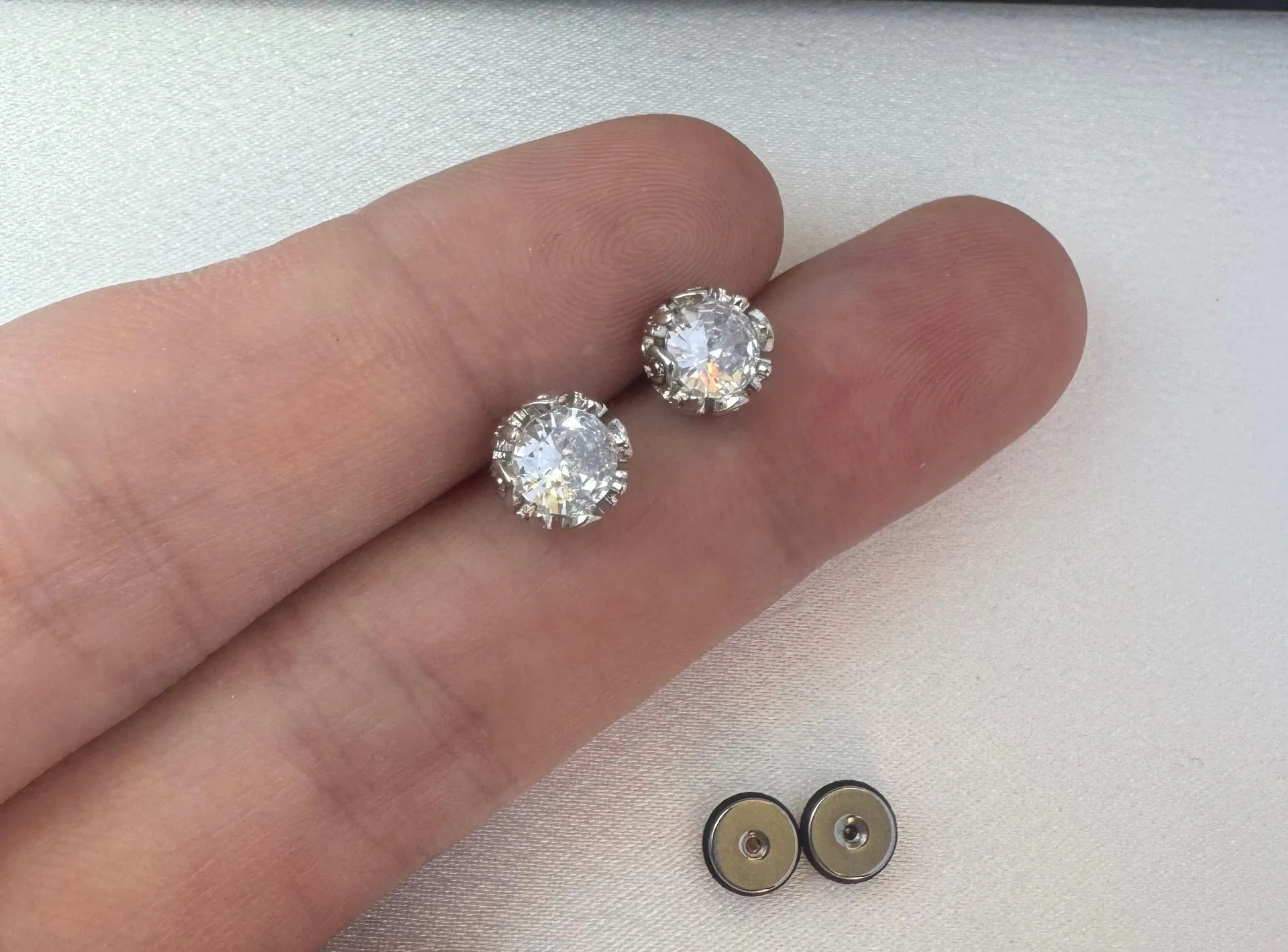CZ Cubic Zirconia Screw - Image 5