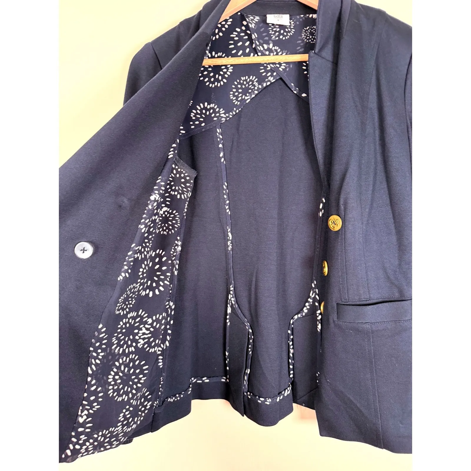 Cabi Navy Double Breasted Blazer Gold Anchor Button Striped Cuff Size 8 Nautical - Image 6