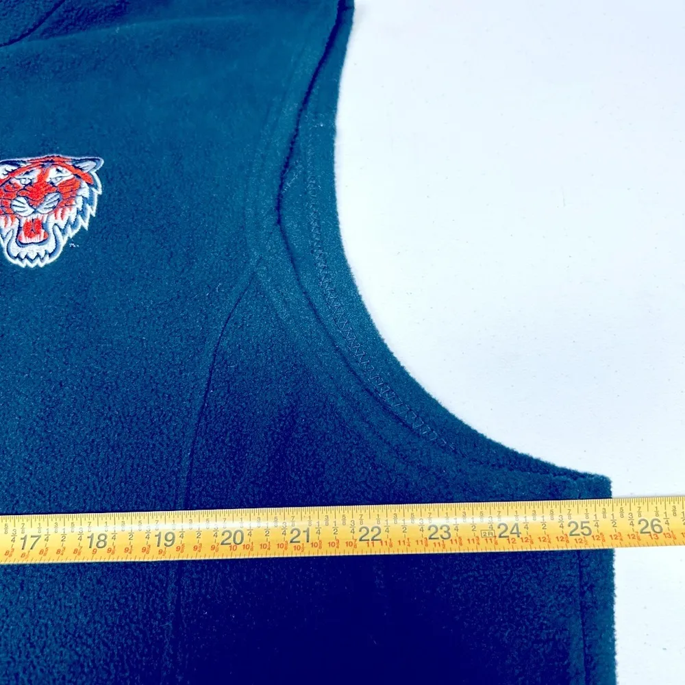 DUNBROOKE DETROIT TIGERS 3XL WOMENS NAVY BLUE VEST. Size 3X - Image 7