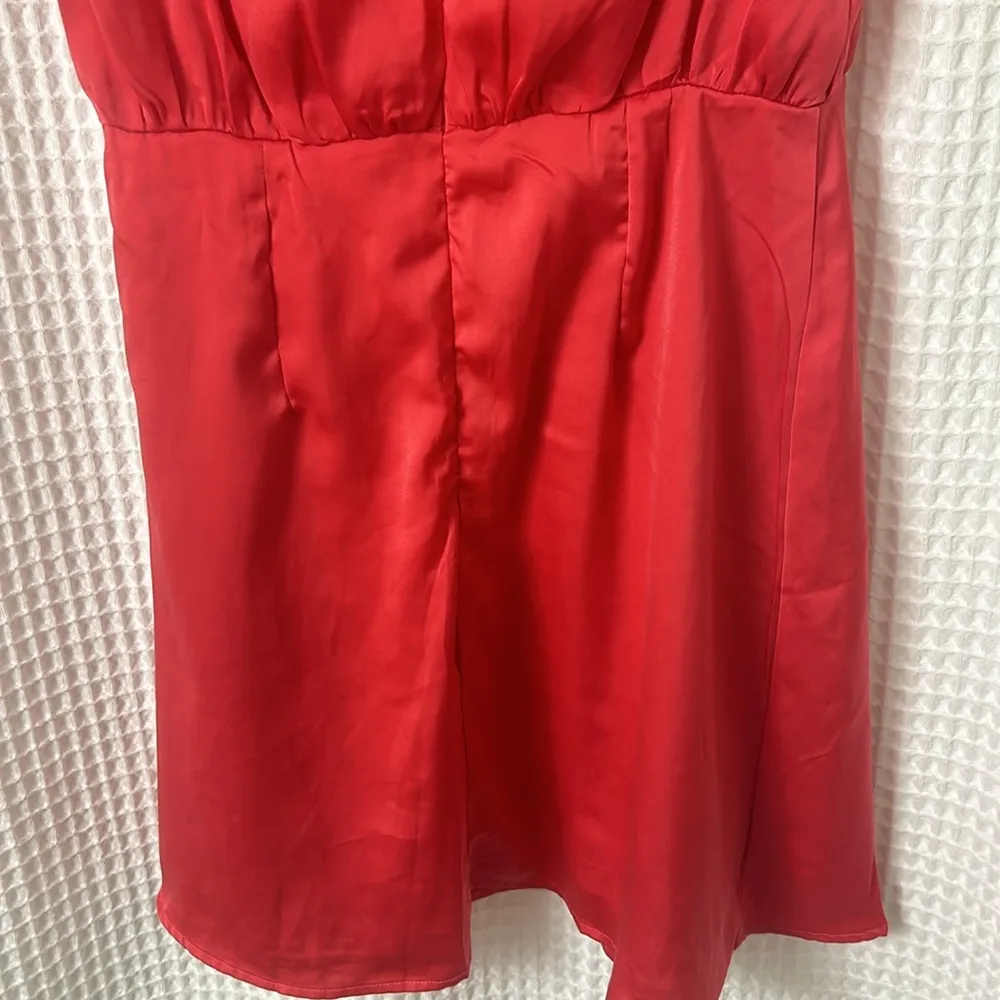 NWT She + Sky Sleeveless Satin Silk Dress with Twist Front High Neck Band Detail - Image 5