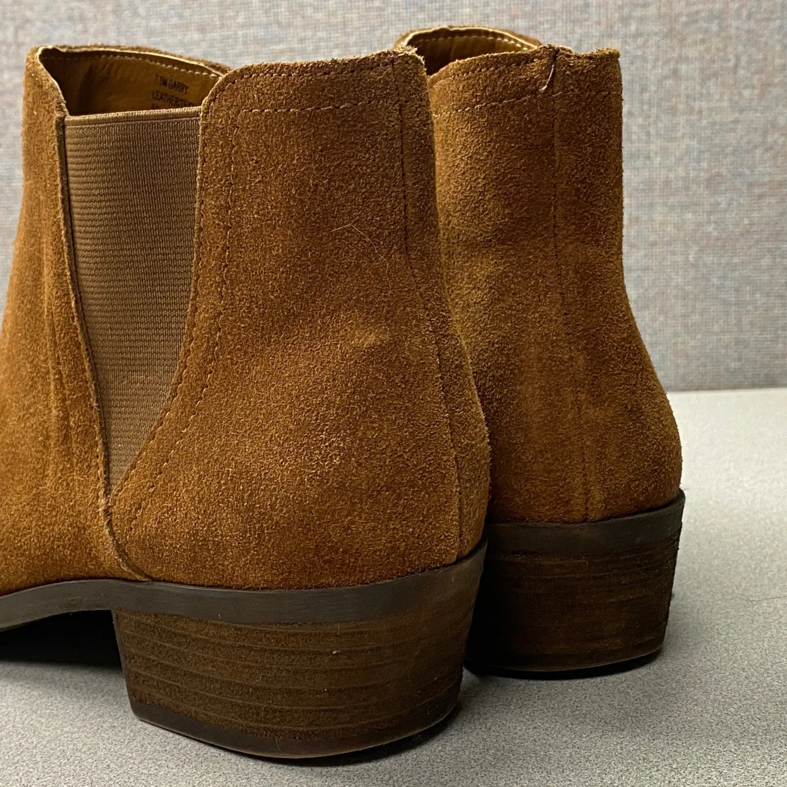 Kensie Garry Ankle Boots Brown Suede Chelsea Side Zip Women's 7.5M - Image 7