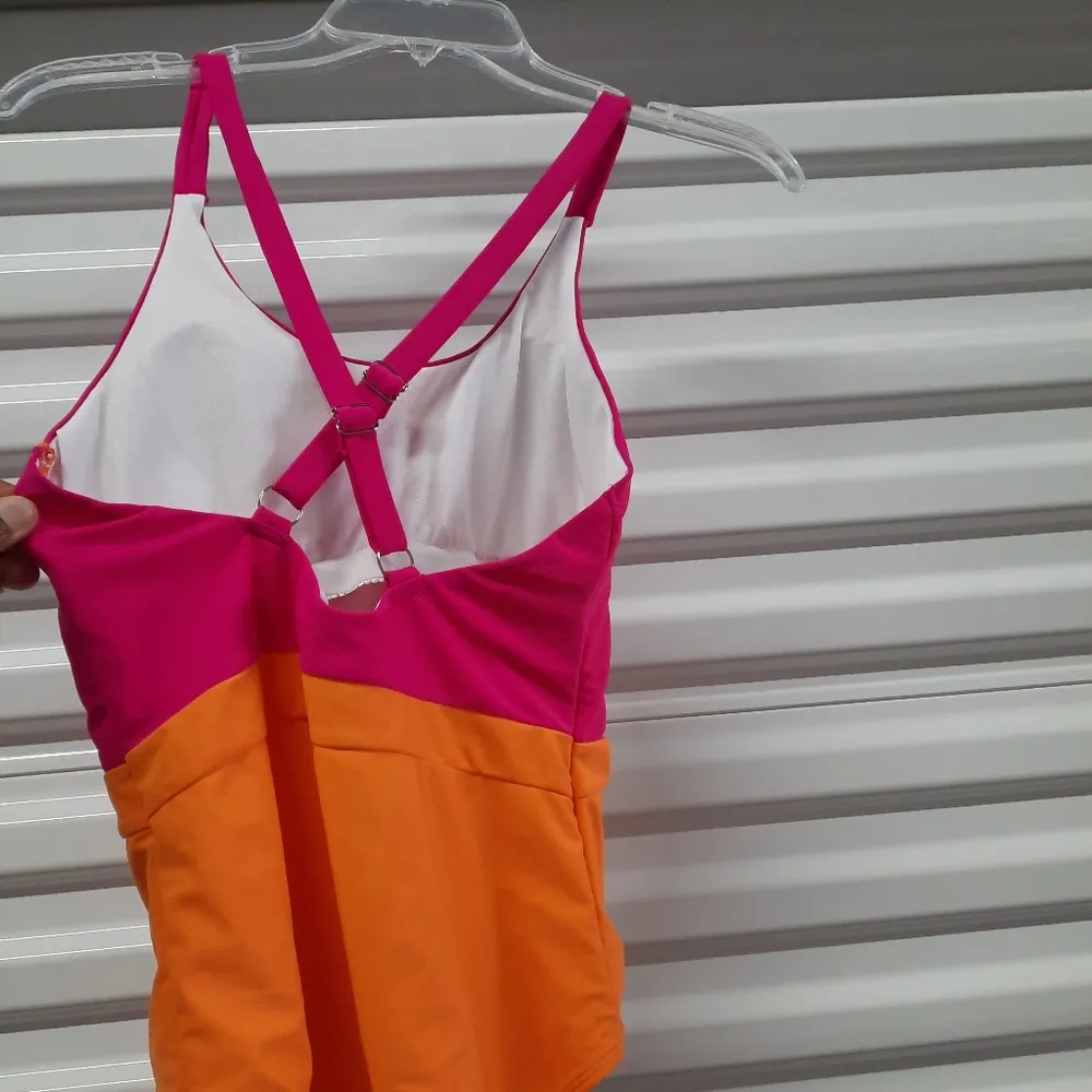 Women's Swimsuit Size Medium Pink Orange Colorblock One Piece Swimwear Bikini - Image 7