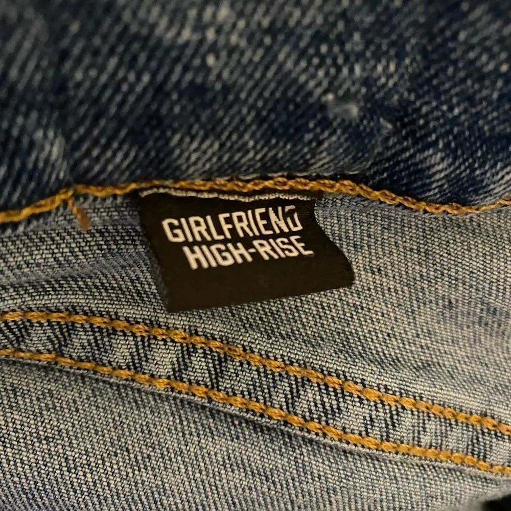 BDG Urban Outfitters Girlfriend High Rise Ripped Knee 5 Pocket Jeans Size 27 - Image 12