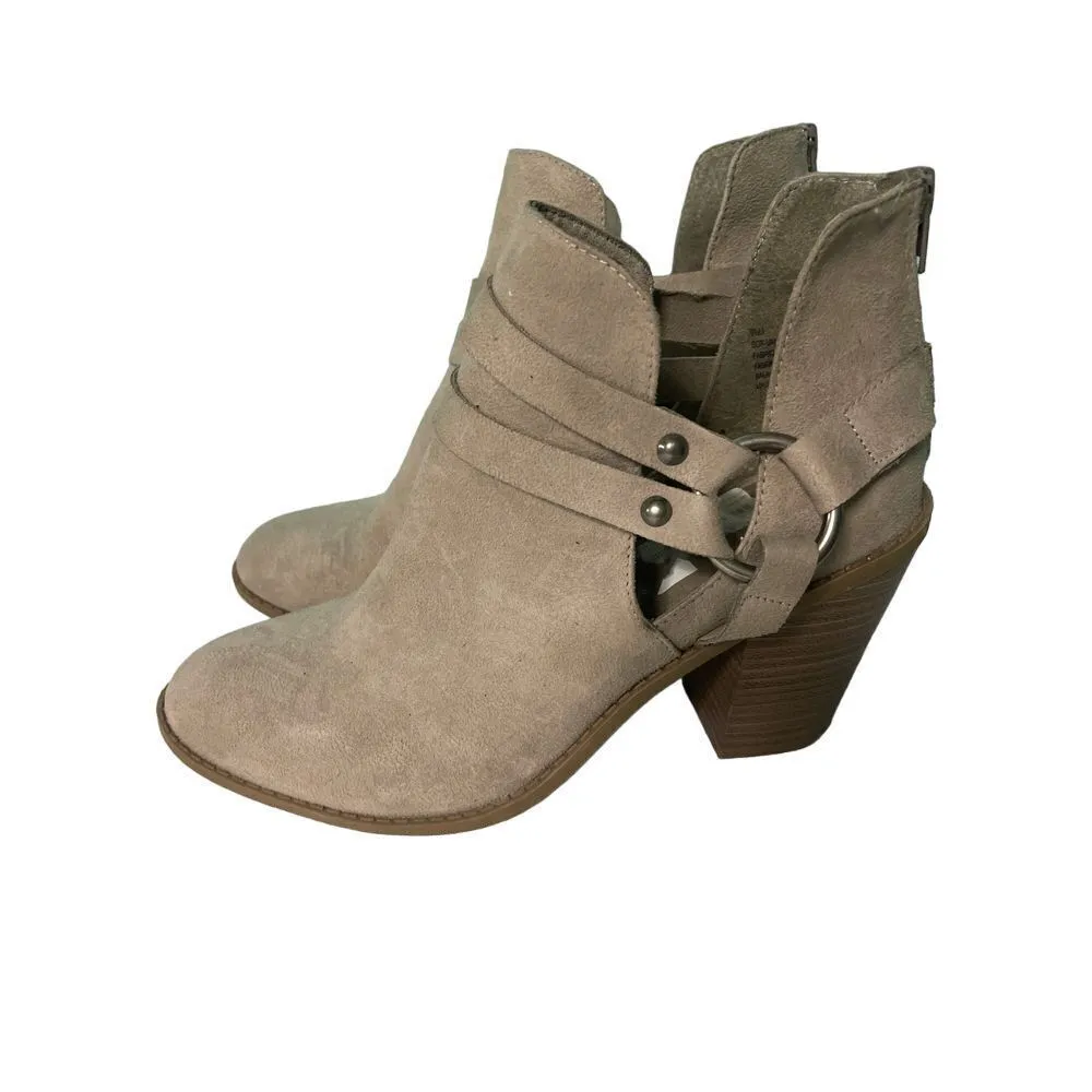 Stylish Taupe Suede Ankle Boots with Strap‎ Detail and Chunky Heel 9 1/2 S - Image 4