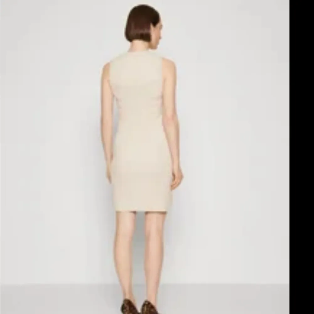 GUESS Taupe Ribbed Allie Sweater Sleeveless Shift Dress Knit Bodycon NEW - Image 2