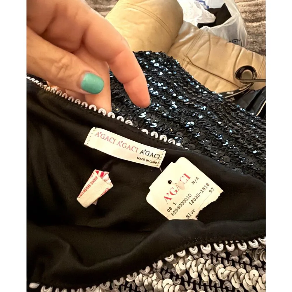 A’Gaci Silver and Black Sequin Mini Skirt - Image 4