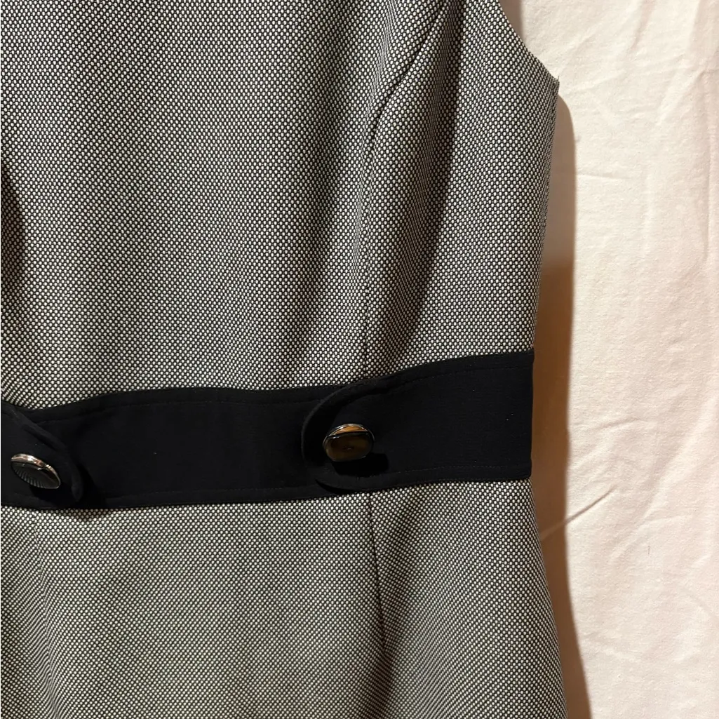 Tahari Arthur S. Levine women’s black and white sleeveless sheath dress size 4 - Image 3