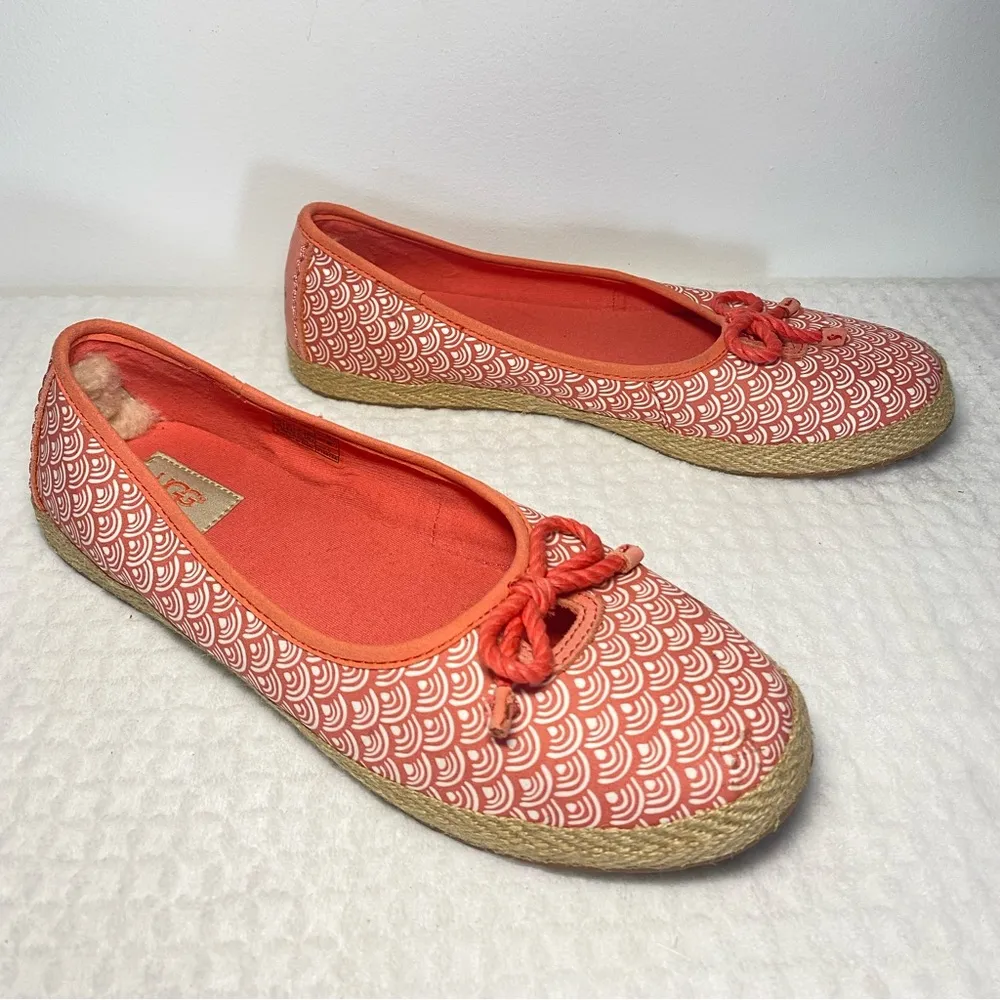 UGG Syleste Scallop Scallop Print Coral Slip On Espadrille Shoes Size 10 - Image 2