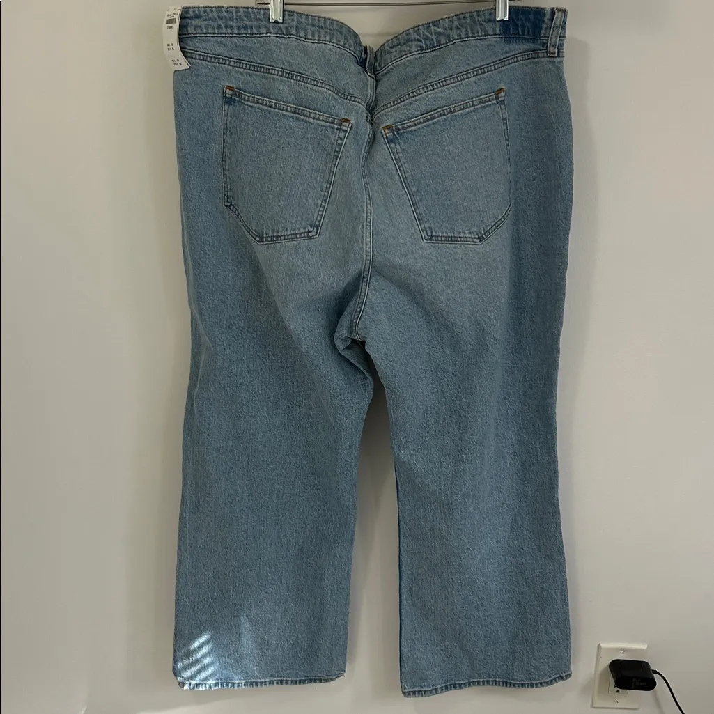 Abercrombie & Fitch Curve Love The 90’s Relaxed High Rise Jeans - Image 3