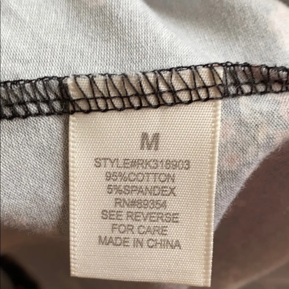 Brand new Adorable Top & Mask Set - Image 9