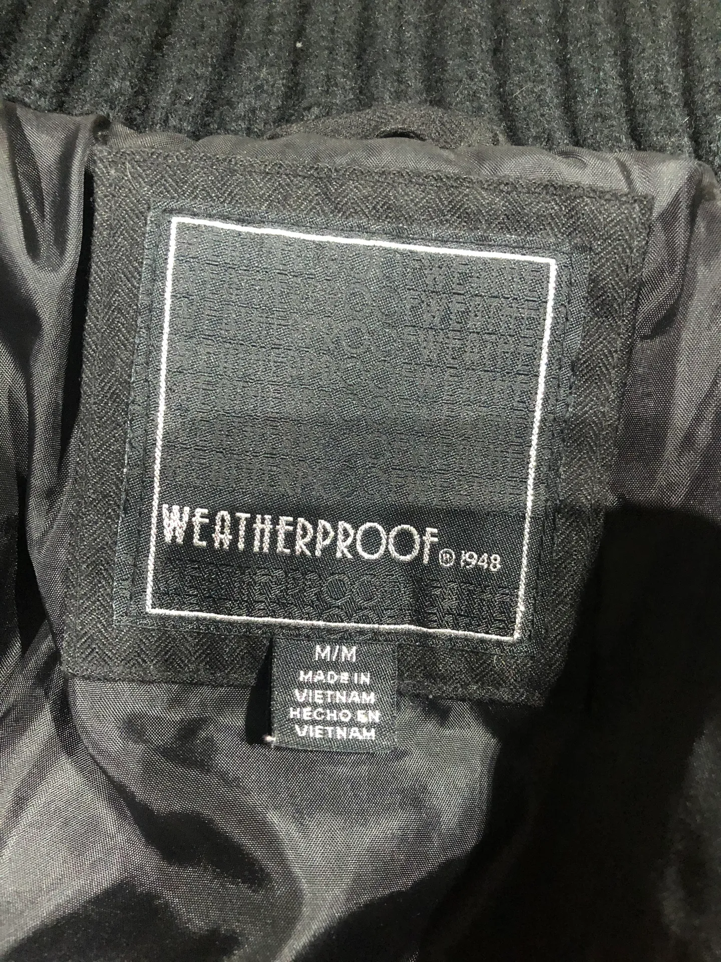 Jacket Zip Up Size M - Image 4