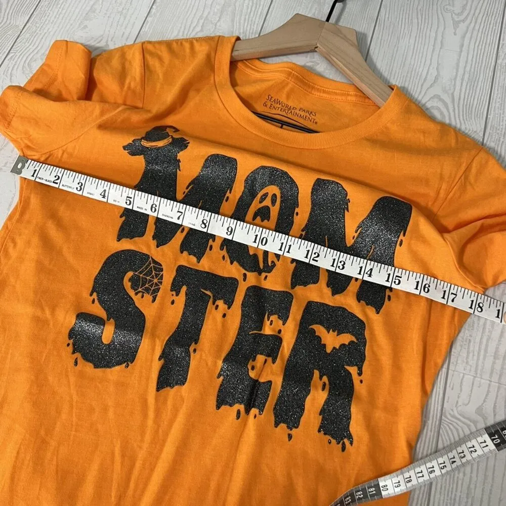 SeaWorld Momster Halloween Glitter Tee Orange Size L - Image 3