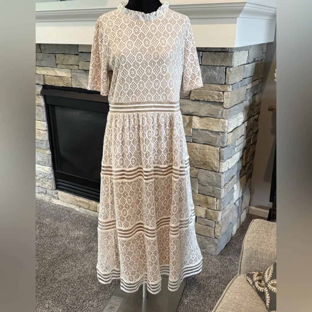 Baltic Born Windsor Lace Tiered Midi Dress Ivory Nude Size XS Cottagecore - Image 3