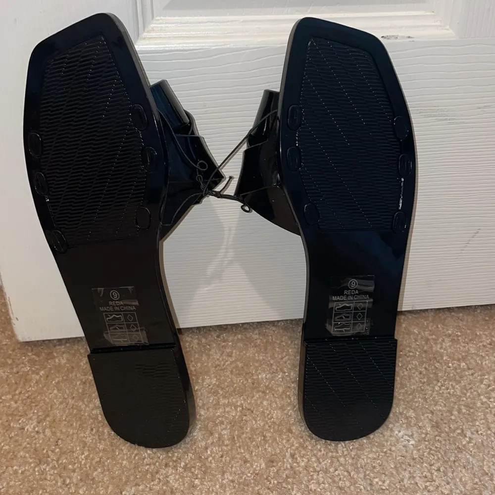 Nicole Miller Womens New  Black Reda Sandals - Image 8