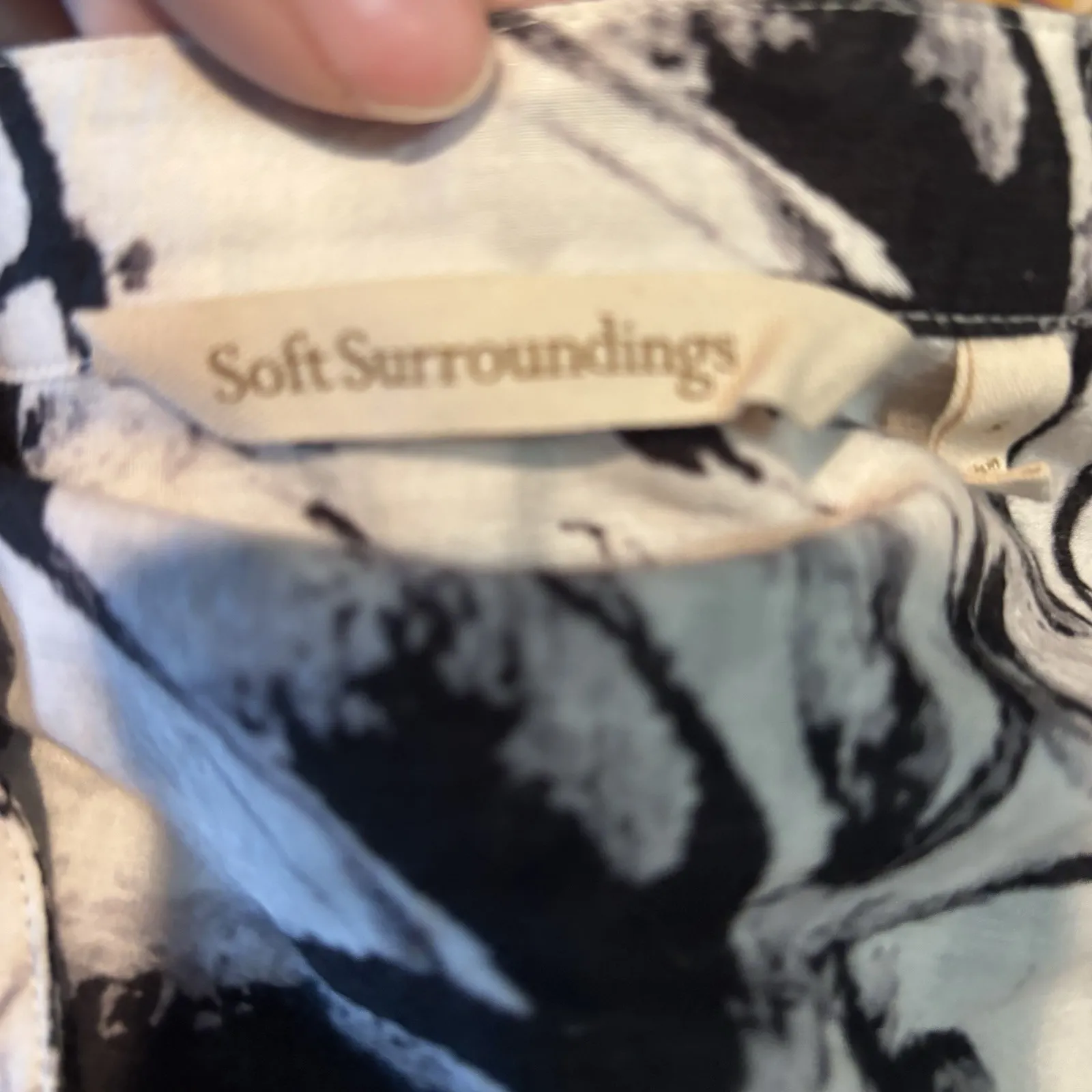 Soft‎ Surroundings Champ De Fleurs Shirt Womens Small Multi Color Floral Pleated - Image 7