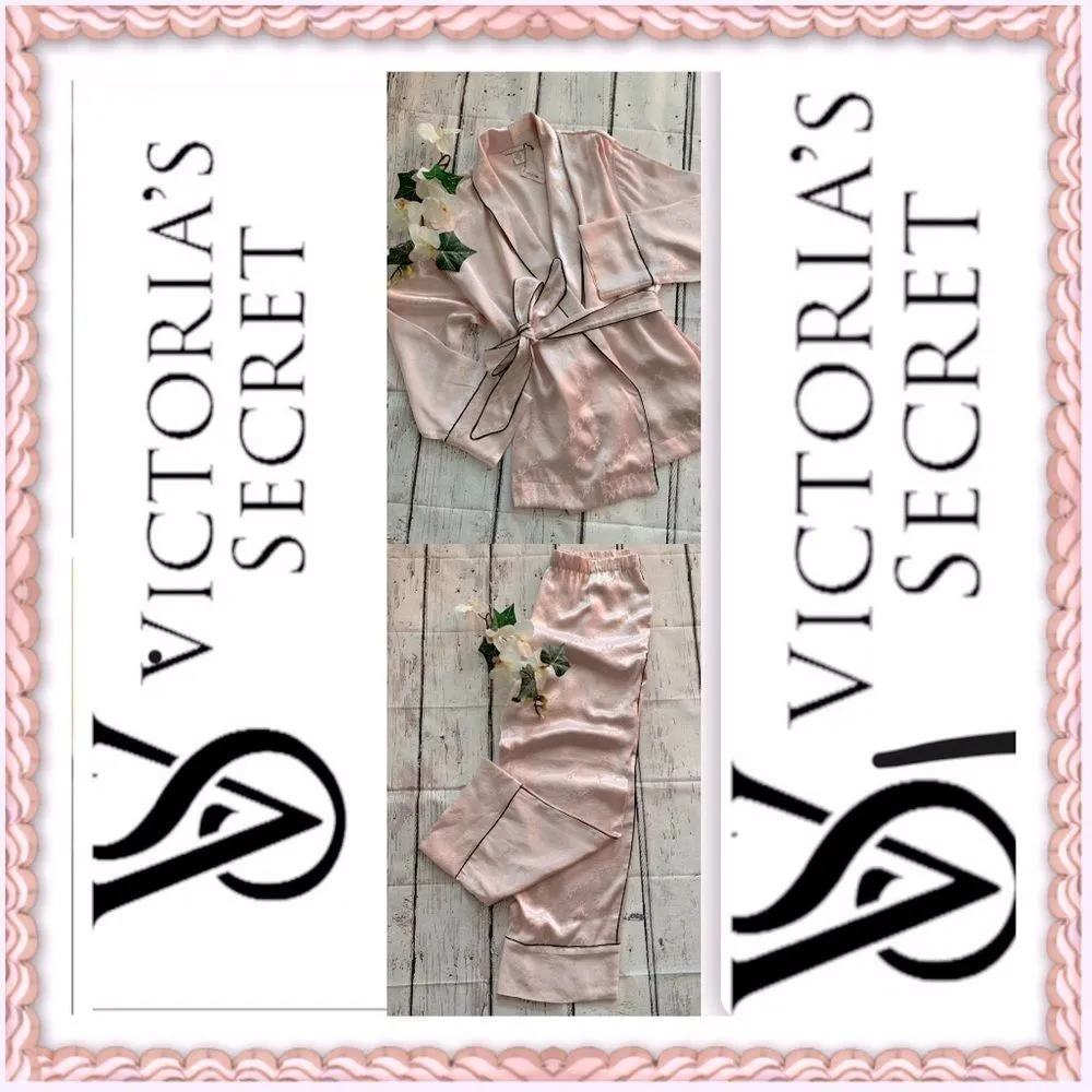 VICTORIAS Secret Wrap Front  Printed Satin Pajama - Image 3