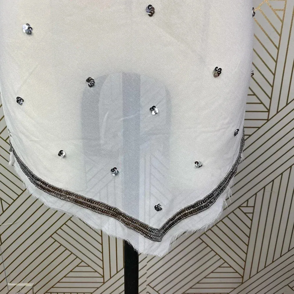 RAGA White‎ Sheer Silver Sequin Beaded Dress - Image 4