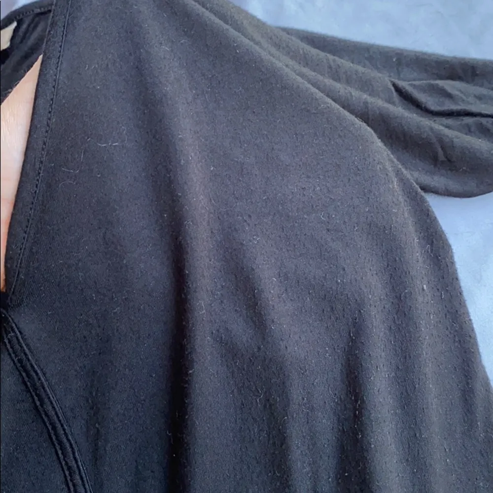 Banana Republic High Low Tee - Image 7