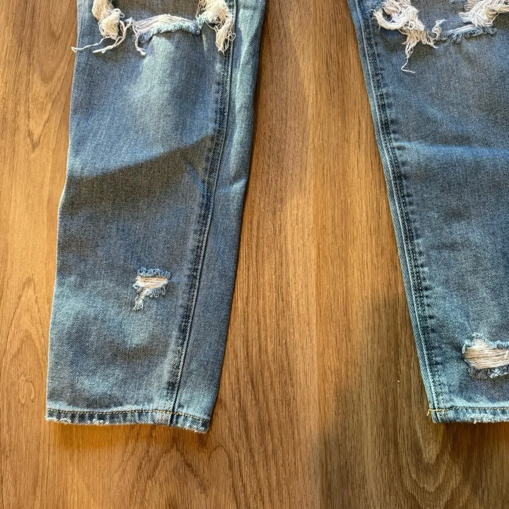 American Eagle Light Wash Distress Jeans - Image 3