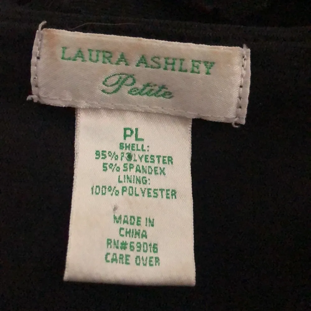 Laura Ashley Black Tiered Ruffle Cardigan Eye Hook Top Closure Jacket Petite L - Image 8