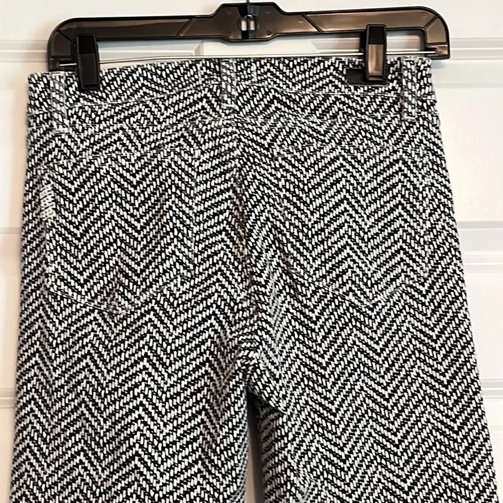 Paige Super Cute Jeans Excellent Condition - Image 5