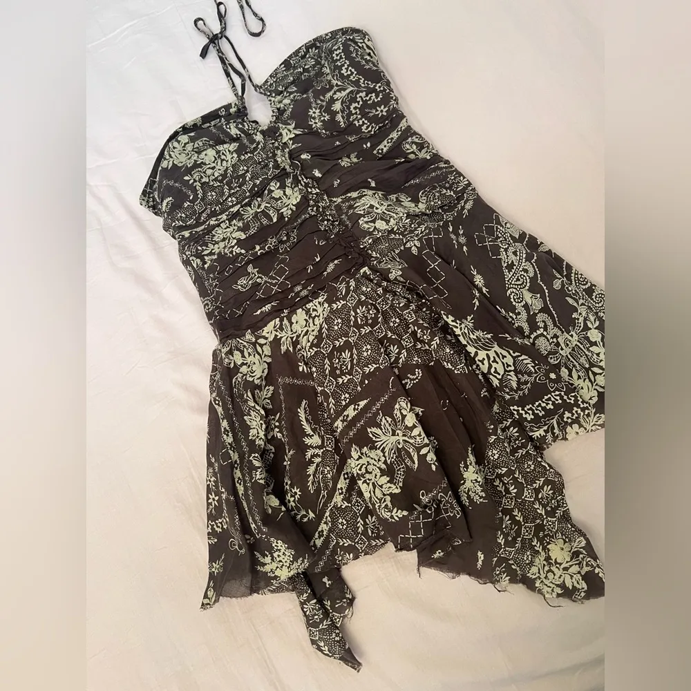 Urban Outfitters Brown and White Tropical Fairy Asymmetrical Dress - Image 3