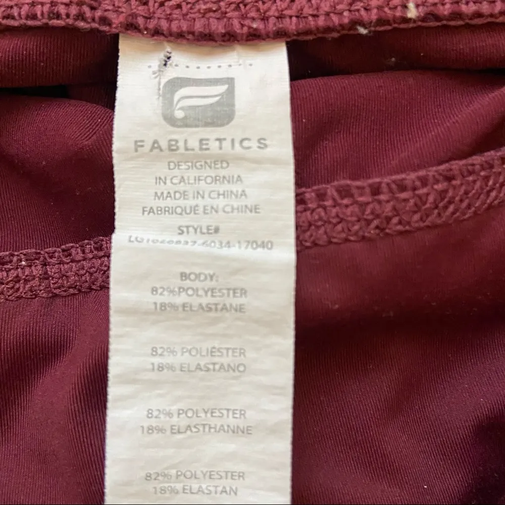 Fabletics Mid-Rise Reflective Powerlite 7/8 Leggings. Size Medium. EUC - Image 9