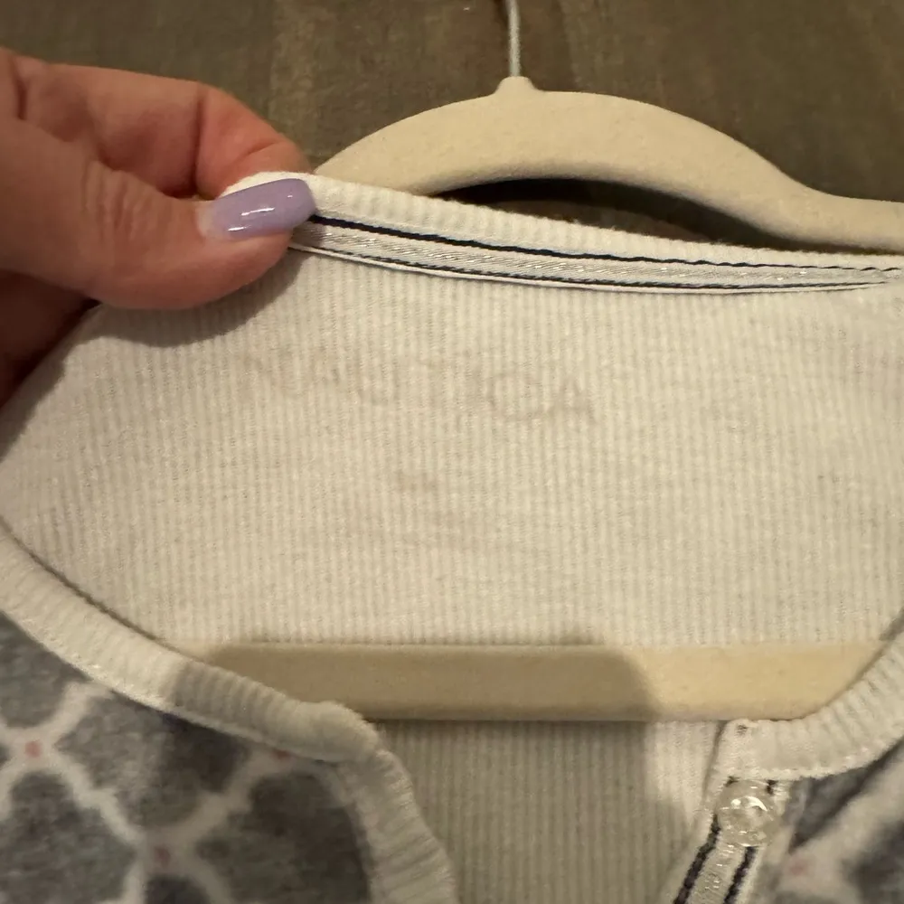 Nautical Gray Patterned Women's PJ Henley Top Size M Soft Fuzzy Cozycore - Image 12