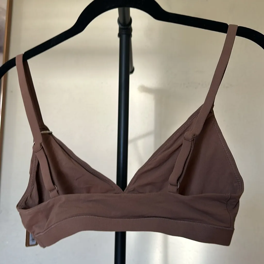 NWT‎ Skims Everybody Triangle Bralette Jasper Bra   Size S - Image 5